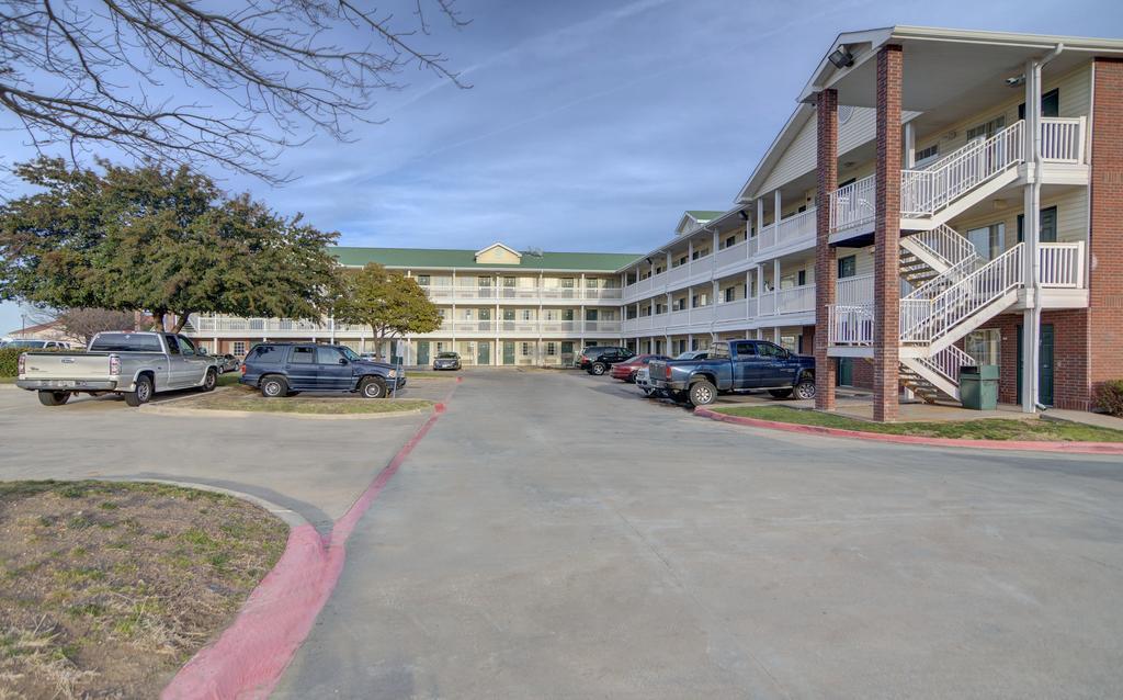 Sun Suites Of Plano Exterior photo